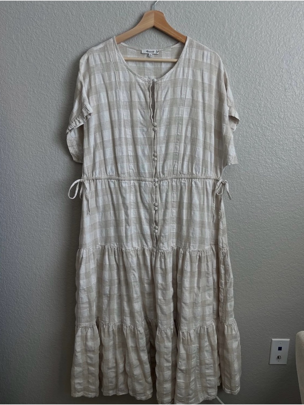 Madewell Beige Tiered Button-Front Maxi Dress